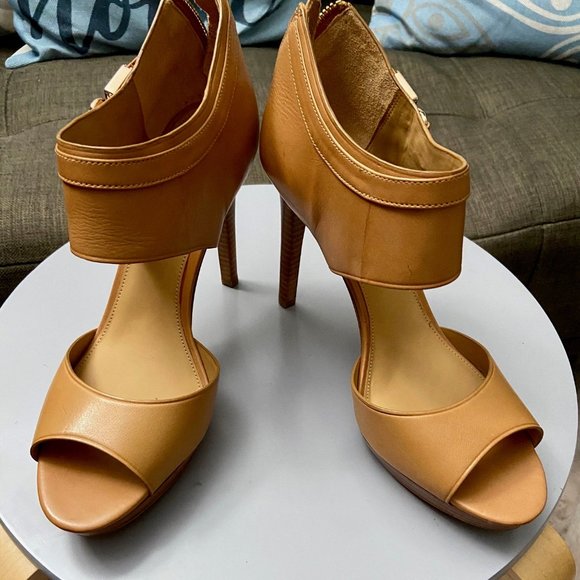 Sandals with heels - Picture 5 of 5